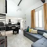 Luna Casa